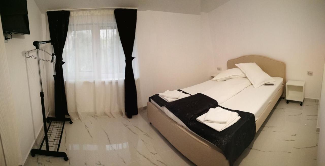 White House Hotel Alexandria Bagian luar foto