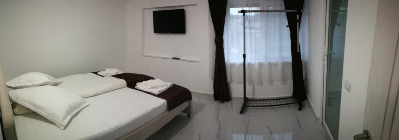 White House Hotel Alexandria Bagian luar foto